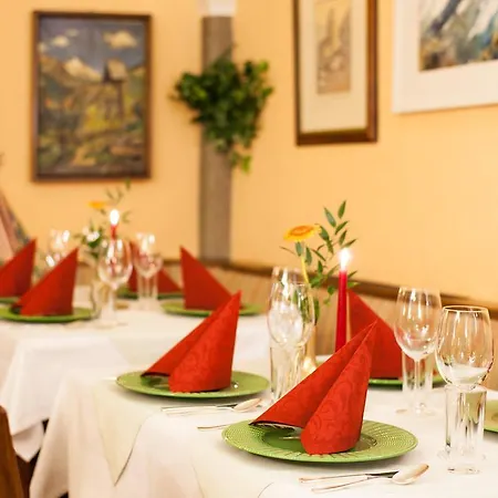 St. Georg Szálloda 4*