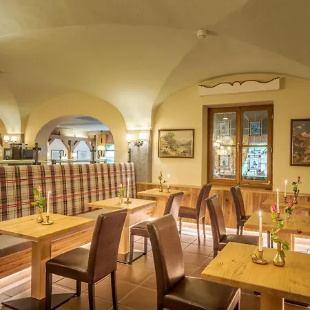 Otel St. Georg Zell am See